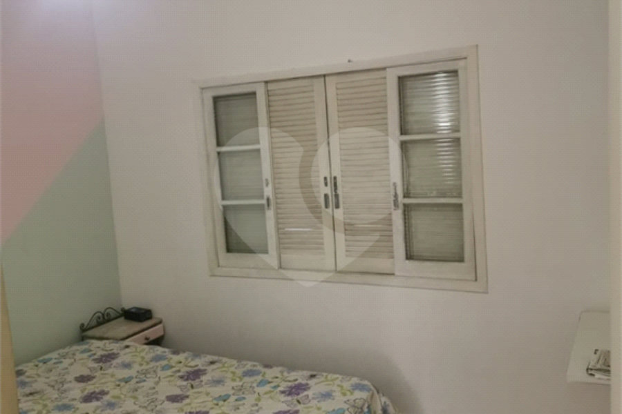 Casa à venda com 2 quartos em Horto, São Paulo, SP