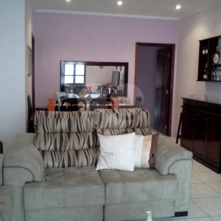 Casa Térrea à venda com 3 quartos em Santana, São Paulo, SP