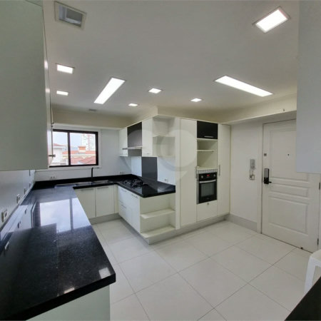 Apartamento à venda com 3 suítes em Vila Paulicéia, São Paulo, SP
