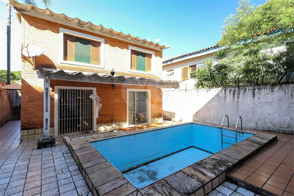 Casa à venda com 4 suítes em Vila Sônia, São Paulo, SP