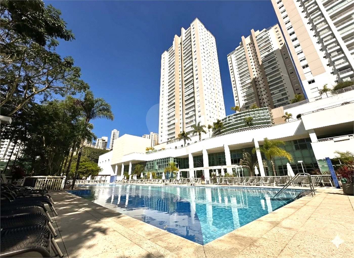 Cobertura à venda com 3 suítes em Jardim Monte Kemel, São Paulo, SP