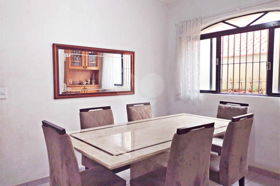 Casa à venda com 5 quartos, sendo 1 suíte, em Santana, São Paulo, SP