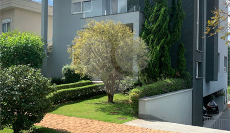 Casa à venda ou para alugar com 4 suítes no condomínio Residencial Gênesis 1, Santana de Parnaíba - SP