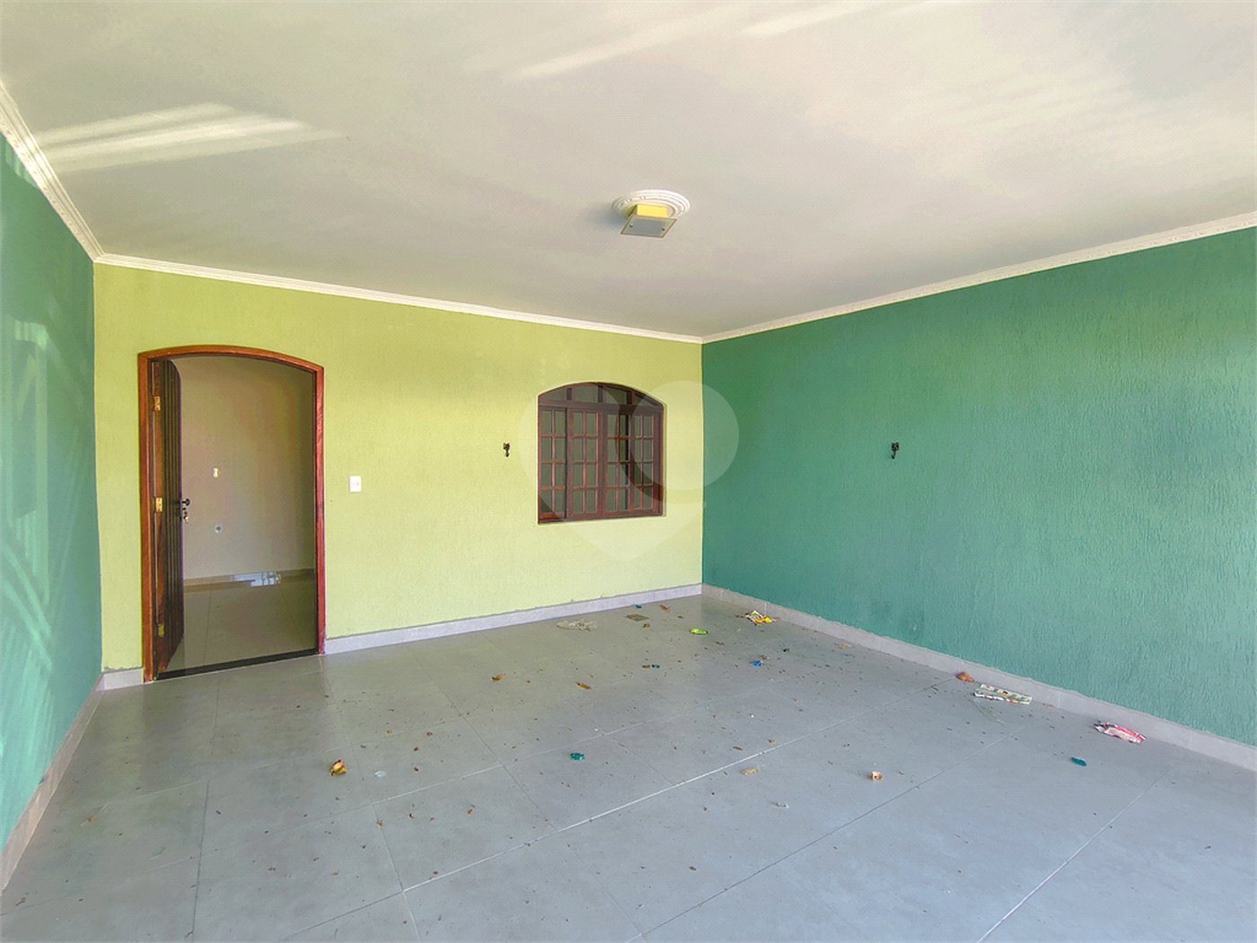 Sobrado à venda com 3 quartos, sendo 1 suíte,  em Jardim Alice, Indaiatuba, SP