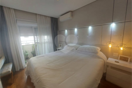 Apartamento à venda com 4 quartos, sendo 2 suítes, em Vila Suzana, São Paulo, SP