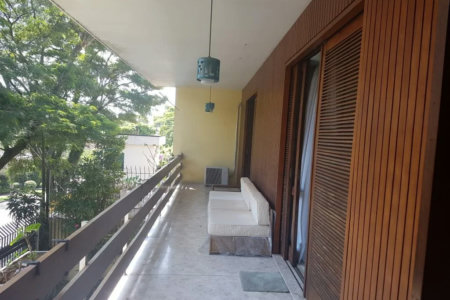 Casa à venda com 7 quartos, sendo 2 suítes, em Brooklin Paulista, São Paulo, SP