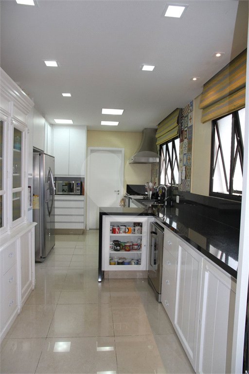 Apartamento à venda com 3 suítes em Campo Belo, São Paulo, SP