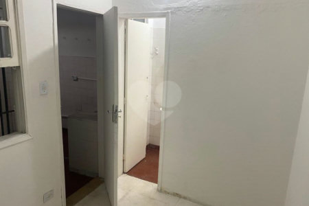 Sobrado à venda com 5 quartos, sendo 1 suíte, em Nova Piraju, São Paulo, SP