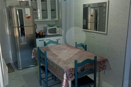 Casa à venda com 3 quartos em Vila Nivi, São Paulo, SP