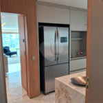 Apartamento à venda com 3 suítes em Moema, São Paulo, SP