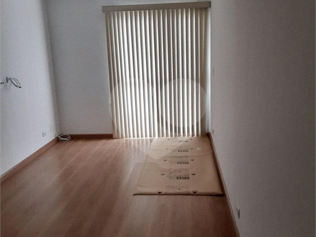 Apartamento à venda com 2 quartos em Vila Guarani, São Paulo, SP