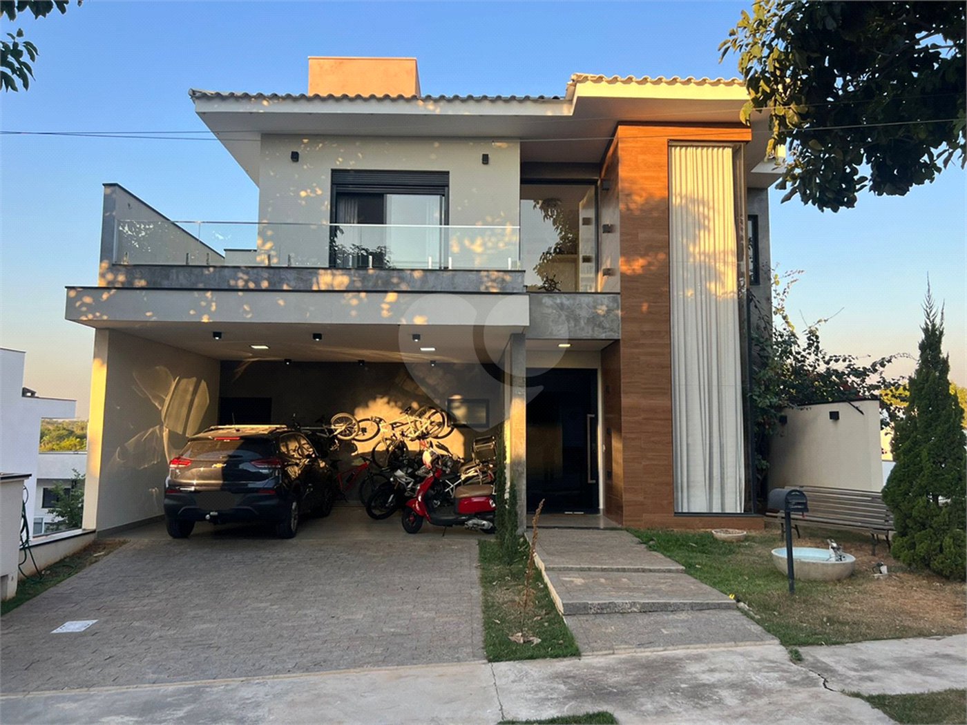 Casa à venda com 4 quartos, sendo 3 suítes, no condomínio Ibiti Reserva, Sorocaba - SP
