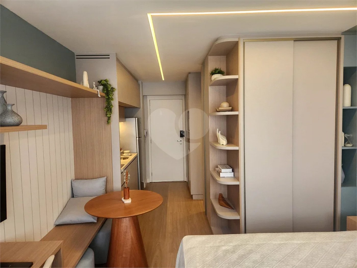 Maravilhoso Studio 28M2 mobiliado em Moema