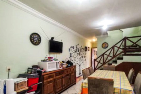 Casa à venda com 3 quartos, sendo 1 suíte,  em Vila Morse, São Paulo, SP