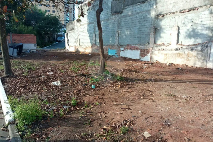 Excelente Terreno no Jardim Prudência, com 300 M² (10x30)