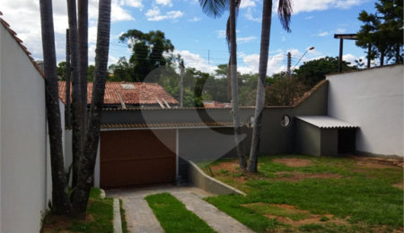 Sobrado à venda com 3 suítes em Vila Thais, Atibaia, SP