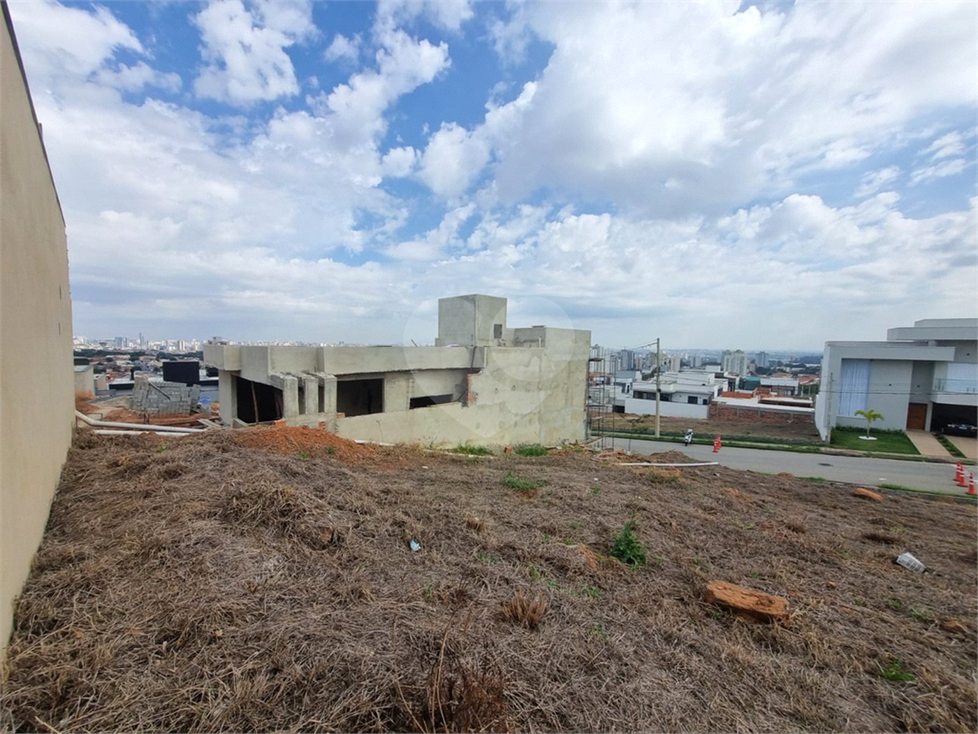 Terreno à venda no condomínio Pampulha, Sorocaba - SP
