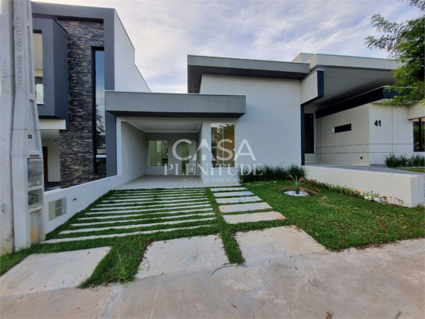 Casa em condomínio à venda com 3 quartos, sendo 2 suítes, em Cajuru do Sul, Sorocaba, SP