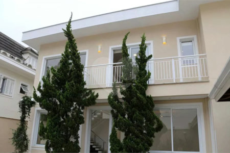 Casa à venda com 4 suítes no condomínio Residencial Morumbi, São Paulo - SP