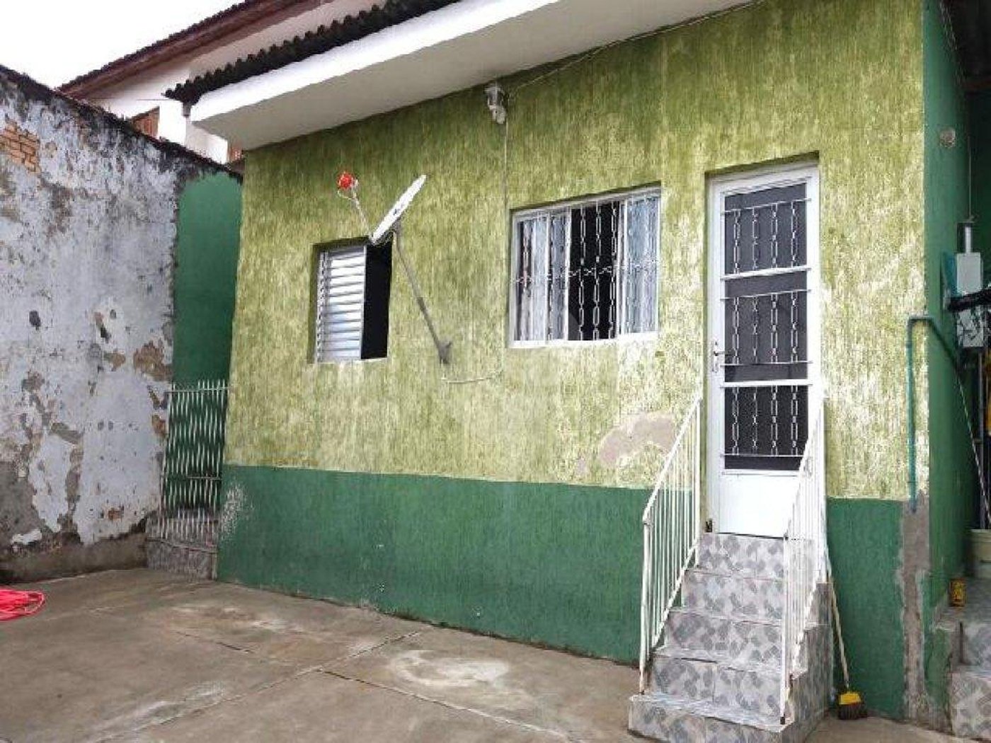 Casa Térrea à venda com 5 quartos em Vila Medeiros, São Paulo, SP