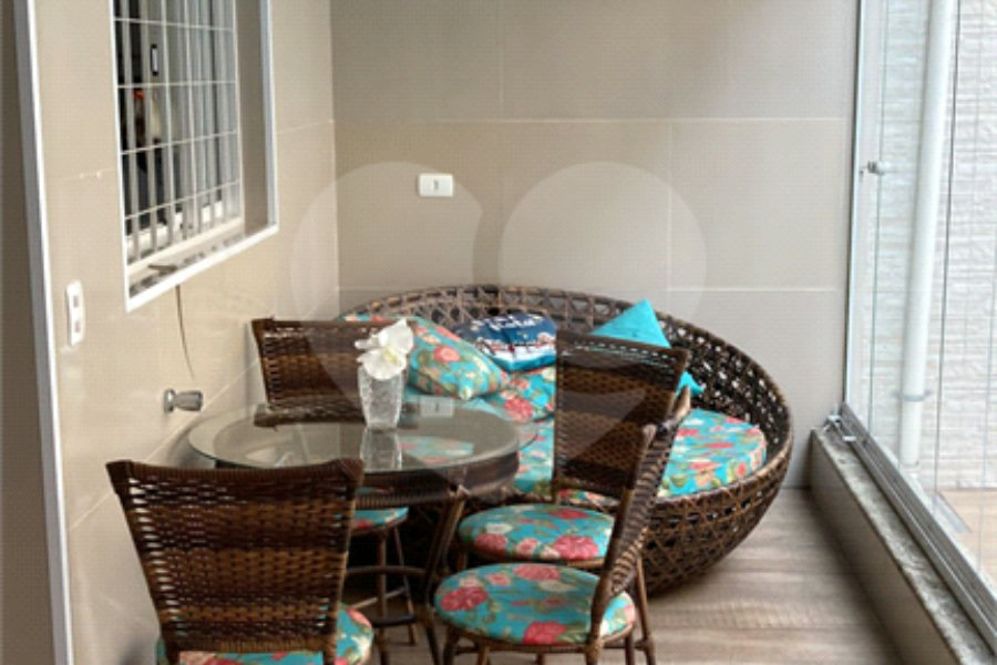 Sobrado à venda com 3 quartos, sendo 1 suíte, em Jardim Santa Beatriz, Guarulhos, SP