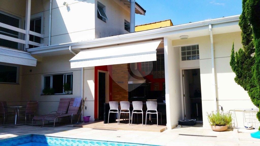 Casa à venda com 4 suítes em Granja Julieta, São Paulo, SP