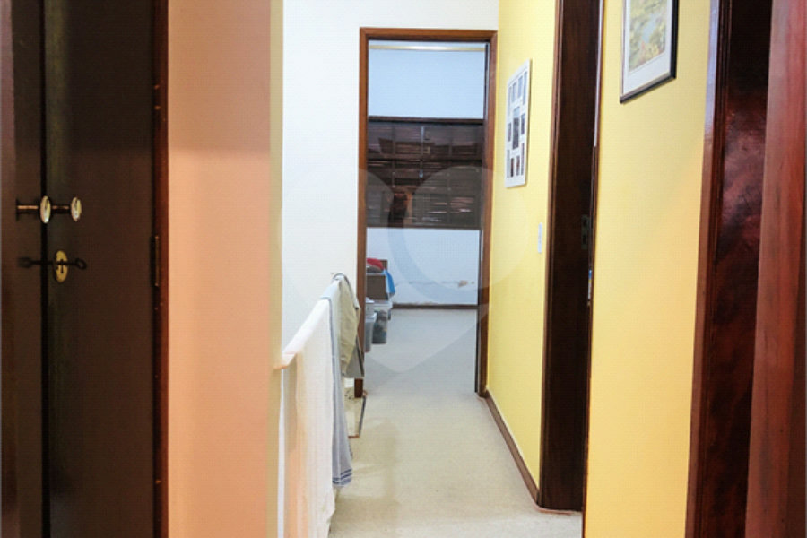 Sobrado à venda com 3 quartos em Tremembé, São Paulo, SP