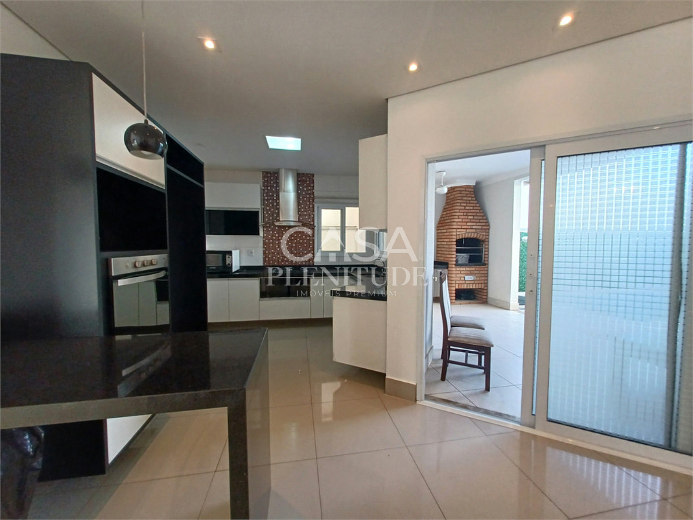Casa em condomínio à venda com 3 suítes em Iporanga, Sorocaba, SP
