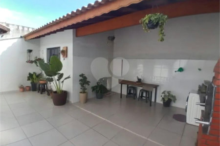 Casa à venda com 3 quartos, sendo 1 suíte, em Jardim Wanel Ville V, Sorocaba, SP