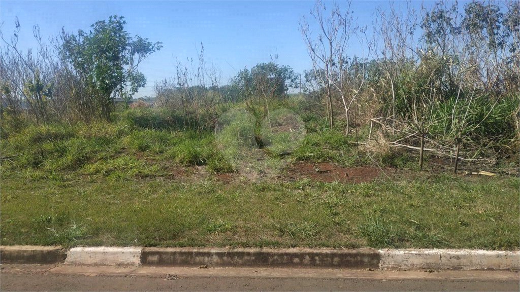 Terreno à venda com 1 suíte no condomínio Reserva Laranjeiras, Campinas - SP