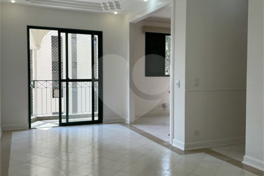 Apartamento à venda com 3 quartos, sendo 1 suíte, em Morumbi, São Paulo, SP