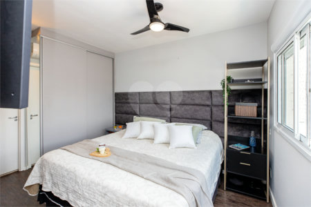 Apartamento à venda com 3 quartos, sendo 1 suíte,  em Chácara Flora, São Paulo, SP