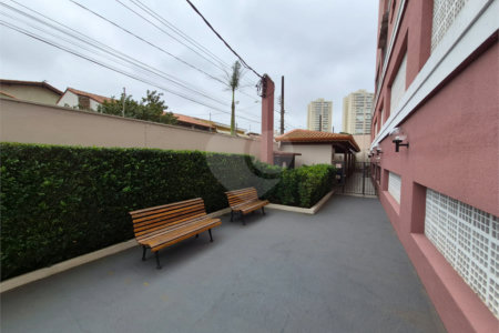 Apartamento à venda com 2 quartos em Vila Isa, São Paulo, SP