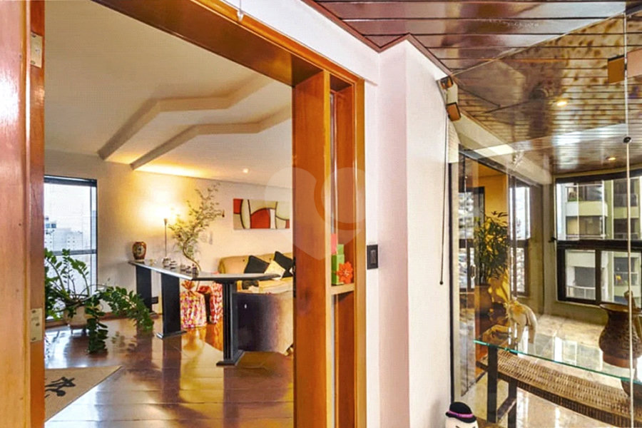 Apartamento à venda com 4 quartos, sendo 3 suítes, em Santana, São Paulo, SP