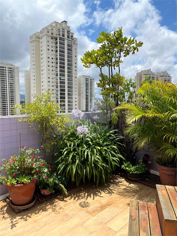 Cobertura à venda com 3 quartos, sendo 2 suítes, em Bela Aliança, São Paulo, SP