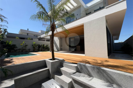 Casa à venda com 4 suítes no condomínio Villa Borghese, Indaiatuba - SP