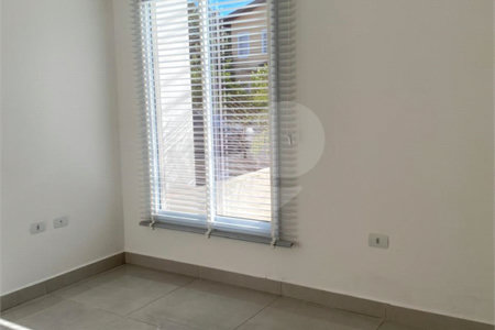 Casa à venda com 2 quartos, sendo 1 suíte, no condomínio Ilha das Águas, Salto - SP
