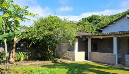 Casa à venda com 4 quartos em Indaiá, Bertioga, SP