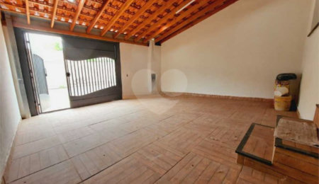 Casa Térrea à venda com 4 quartos, sendo 1 suíte,  em Vila Marcelino, São Carlos, SP