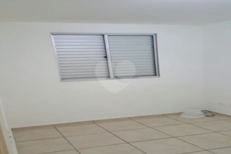Apartamento à venda com 3 quartos em Cidade dos Bandeirantes, São Paulo, SP