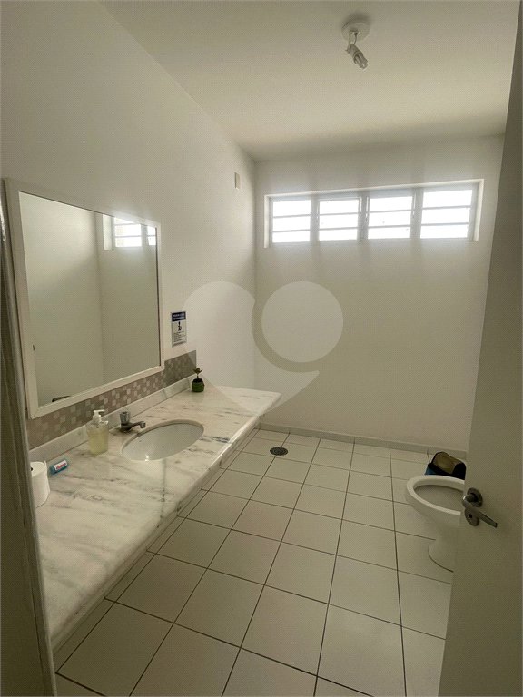 Casa Térrea à venda com 4 quartos em Vila Oliveira, Mogi das Cruzes, SP