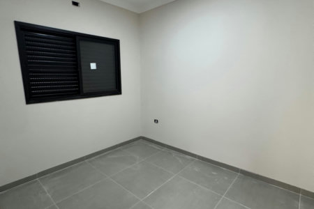 Casa à venda com 2 quartos em Jardim dos Ipes, Três Lagoas, MS