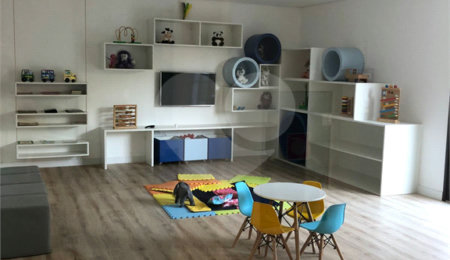 Apartamento à venda com 2 quartos, sendo 1 suíte,  em Mirandópolis, São Paulo, SP