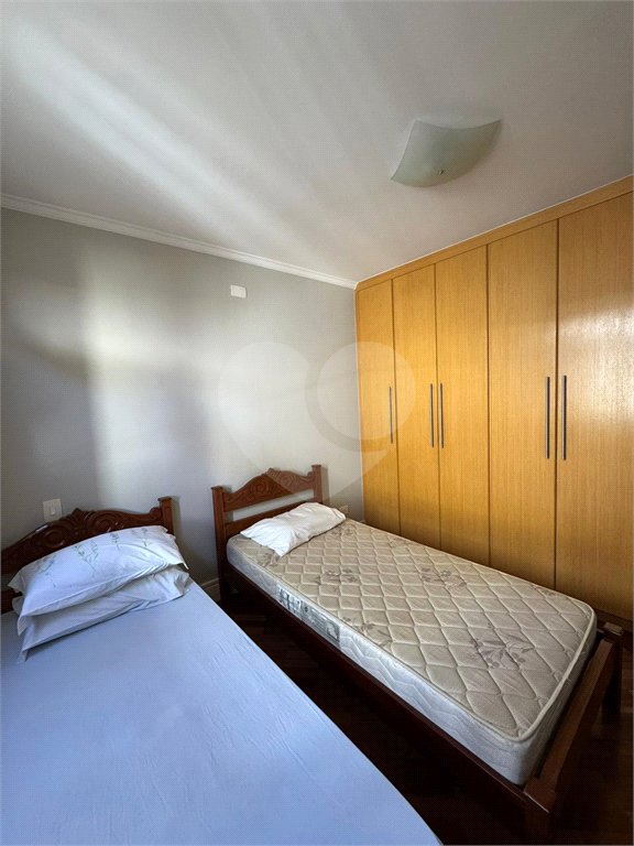 Casa à venda com 3 quartos, sendo 1 suíte, no condomínio Villagio Staluccia, São Paulo - SP