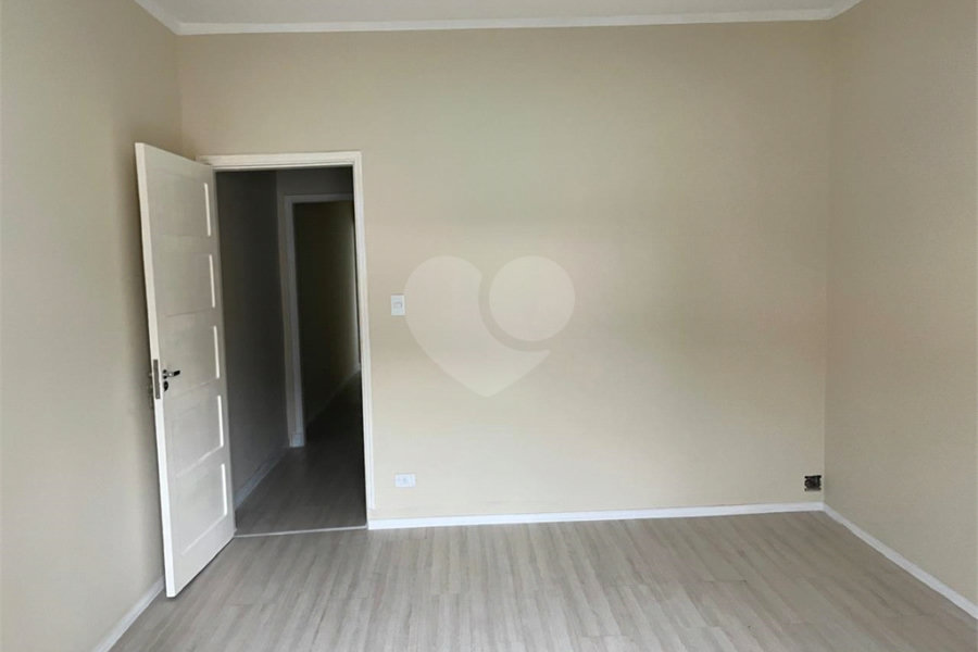 Sobrado à venda ou para alugar com 4 quartos, sendo 1 suíte, em Santana, São Paulo, SP