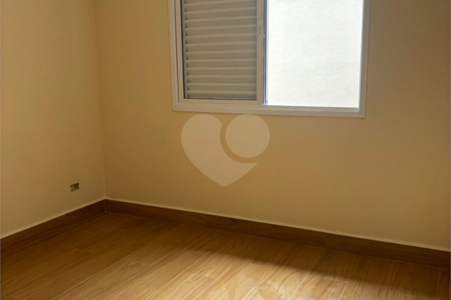 Sobrado à venda com 3 quartos, sendo 1 suíte, em Vila Nova Cachoeirinha, São Paulo, SP