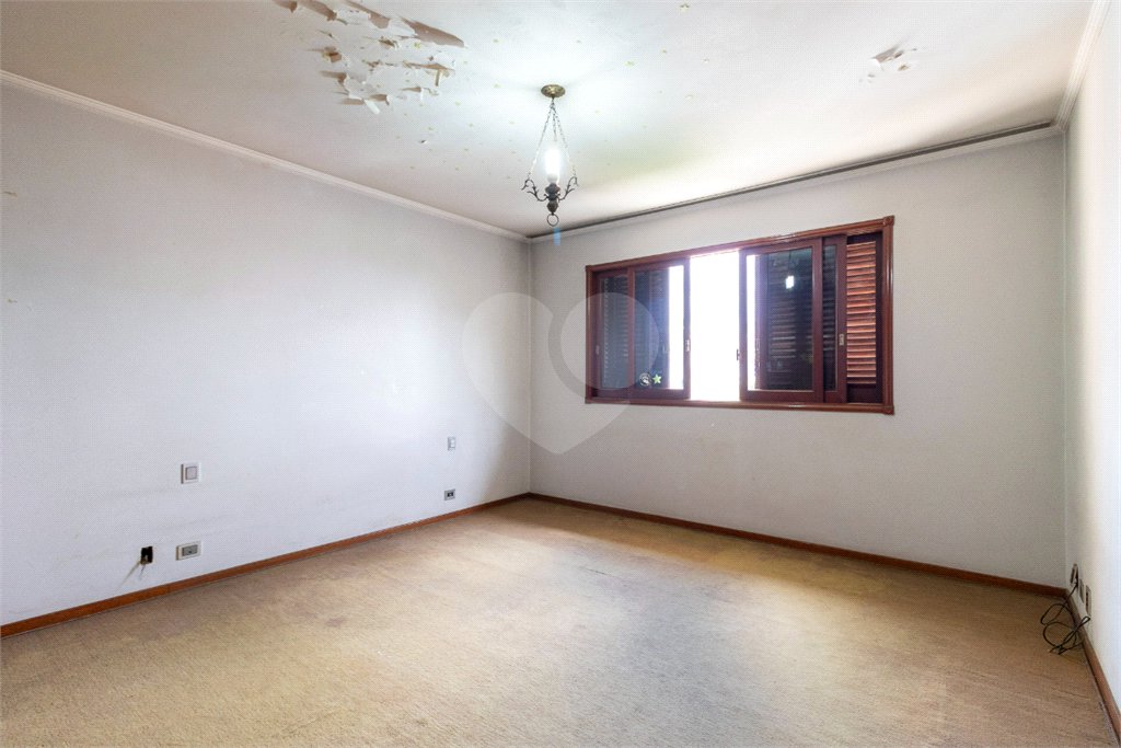 Sobrado à venda com 3 suítes em Vila Carrão, São Paulo, SP