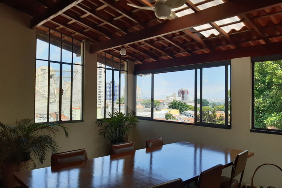 Sobrado à venda com 4 suítes em Santana, São Paulo, SP