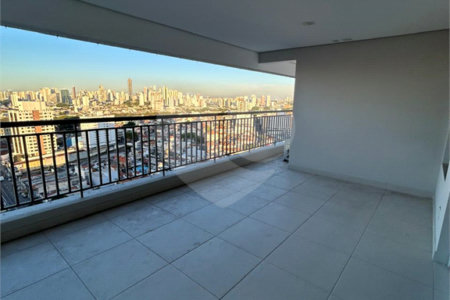 Apartamento à venda com 3 suítes em Quarta Parada, São Paulo, SP