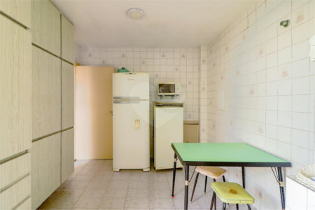 Casa à venda com 3 quartos em Indianópolis, São Paulo, SP